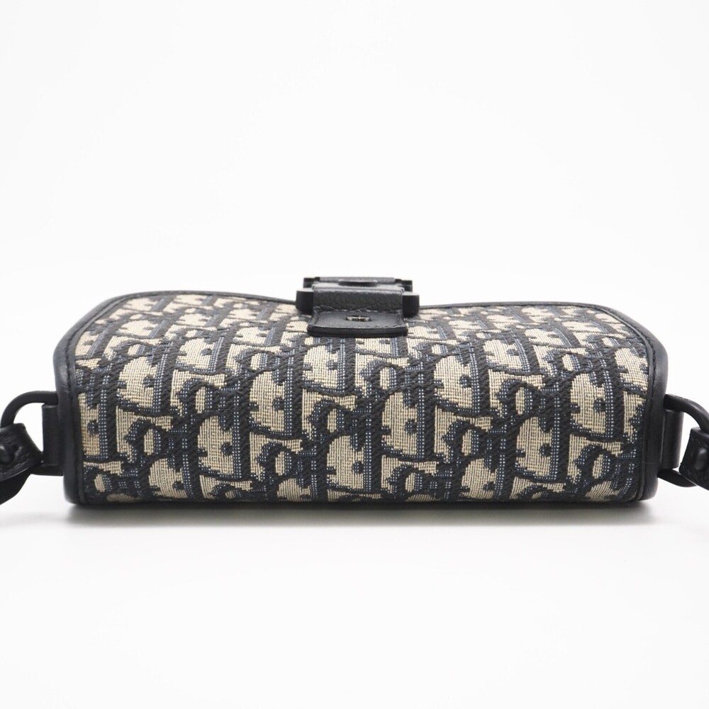 CHRISTIAN DIOR Gray Canvas Shoulder Bag - Picture 7 of 16